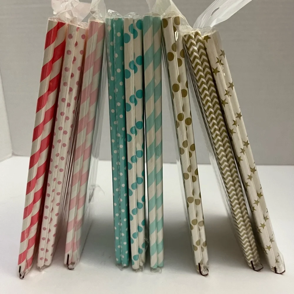 Party Staple. Paper straws. New. Nine packs of 25.